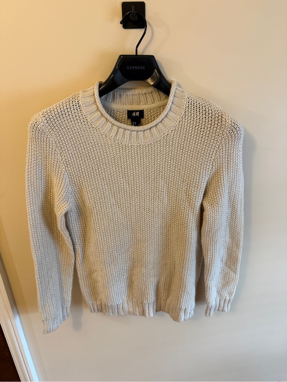 H&M men’s Cream Knit Crewneck Sweater